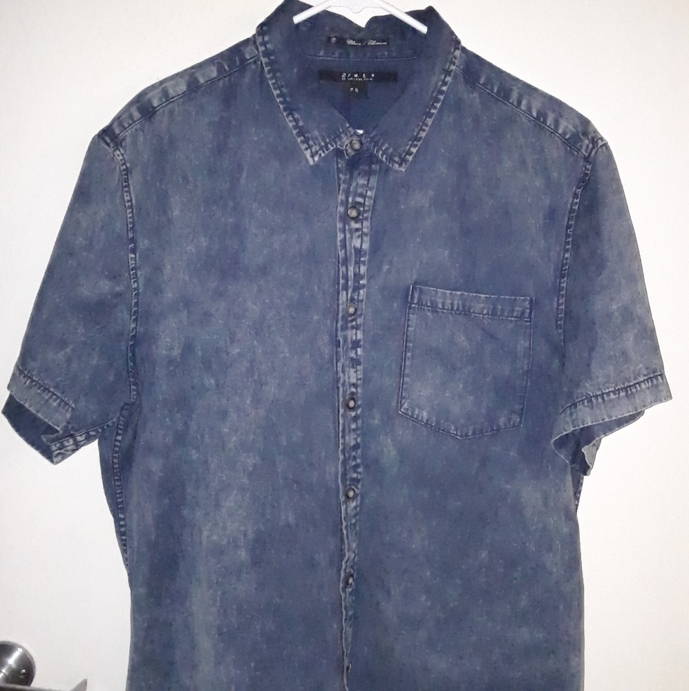 Men's Forever 21 XL Blue Fade Short Sleeve Button
